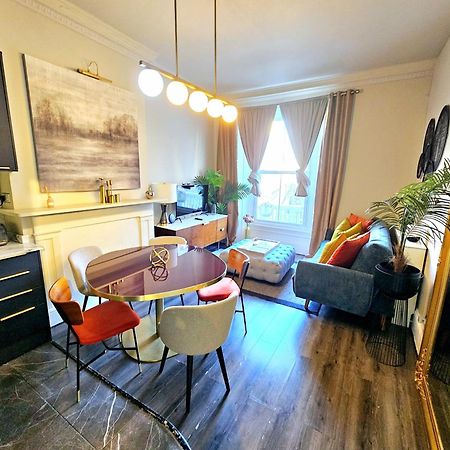 Stylish Hyde Park Home By Tube Stations With Elevator 런던 외부 사진