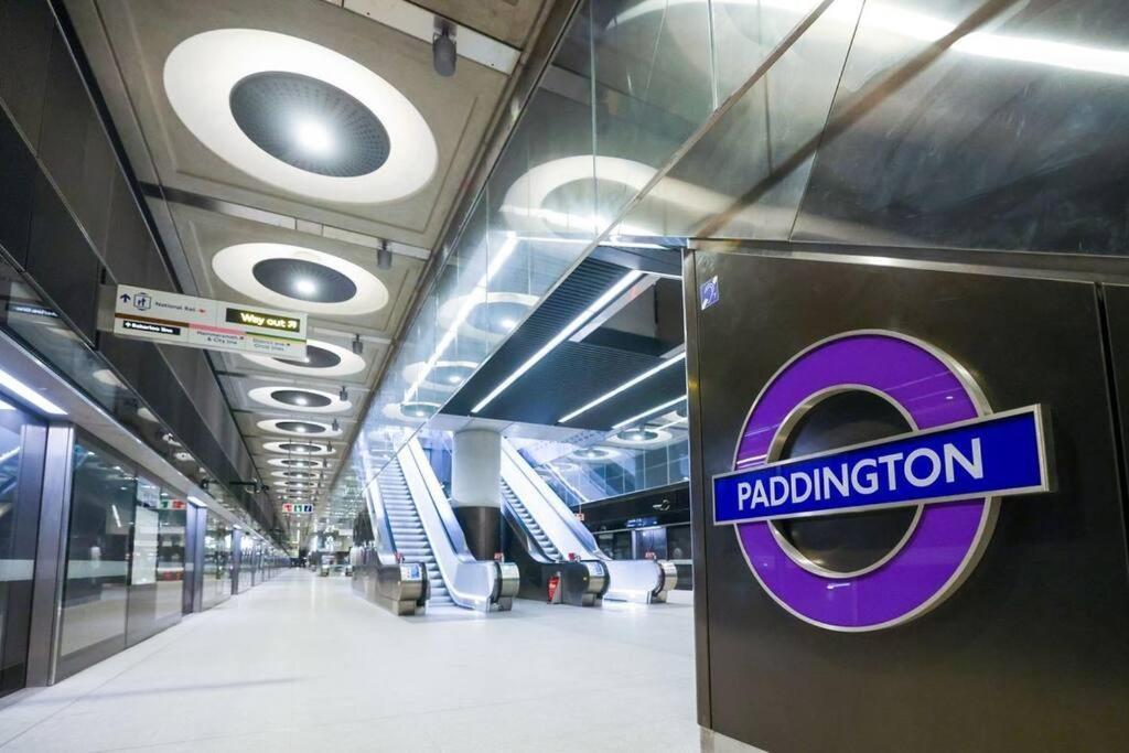 Stylish Hyde Park Home By Tube Stations With Elevator 런던 외부 사진